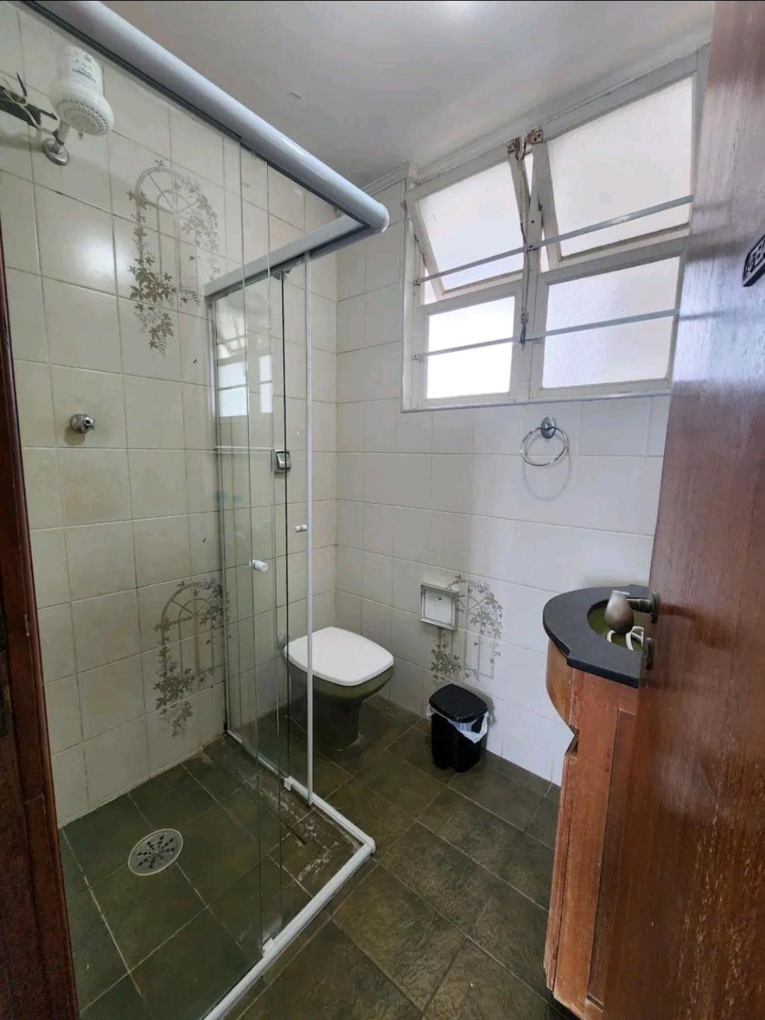Em Kitnet Santos (Sao Paulo)